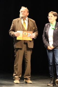 2024-12-06 13-50-22 - 0305